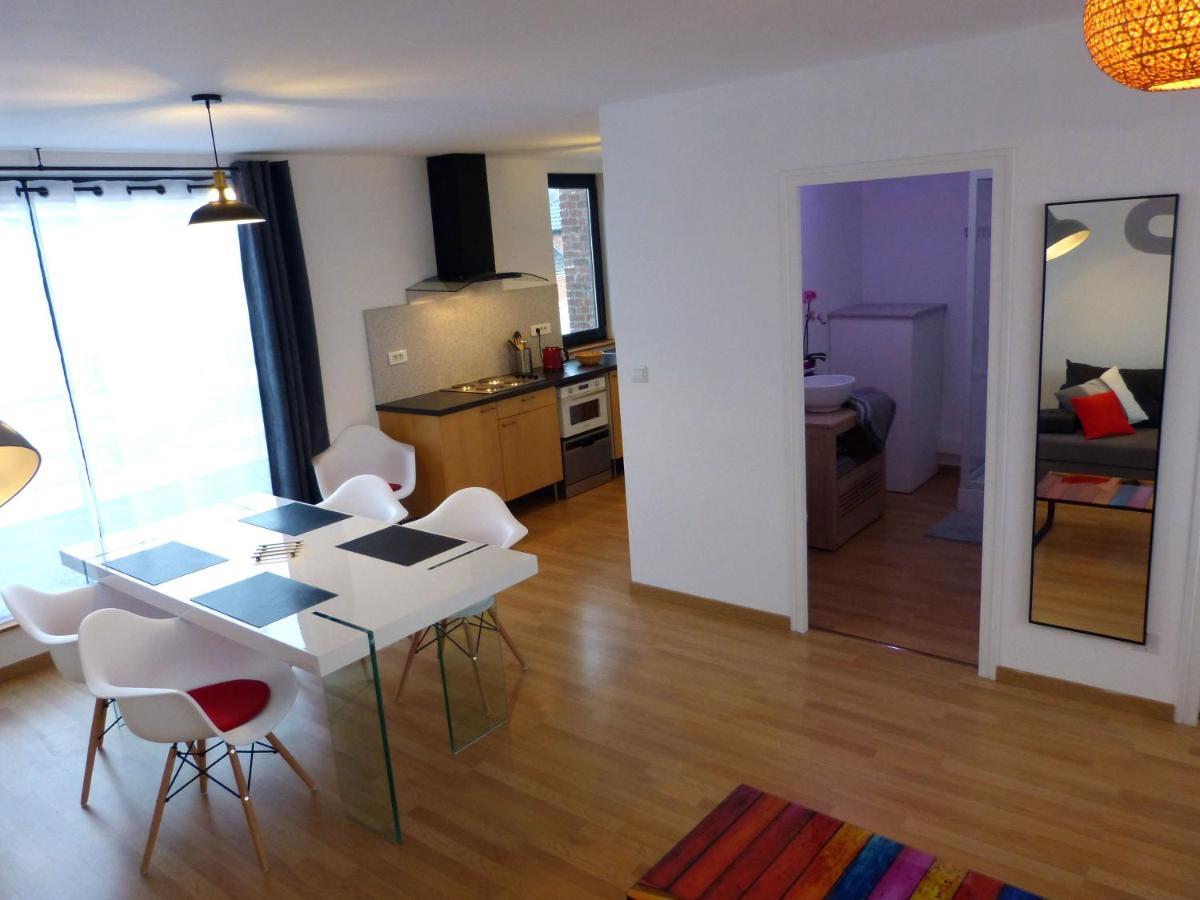 Le 99B Modern Apartment Queen Size Bed Connected Tv Hallennes-lez-Haubourdin ภายนอก รูปภาพ